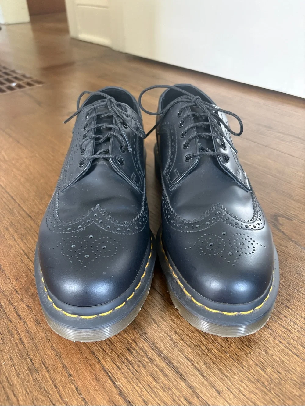 Dr. Martens 3989 Yellow Stitch Smooth Leather Brogue Shoes - black, size 12